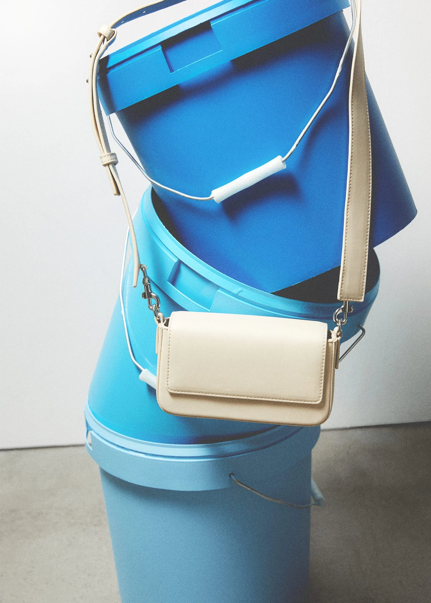 Petit Sac Bandoulière 8 Petit Sac Bandoulière – Image 6