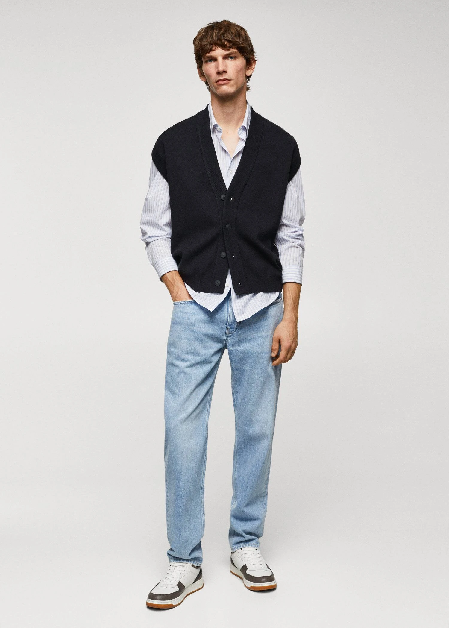 Gilet Maille Boutons 8 Gilet Maille Boutons – Image 6