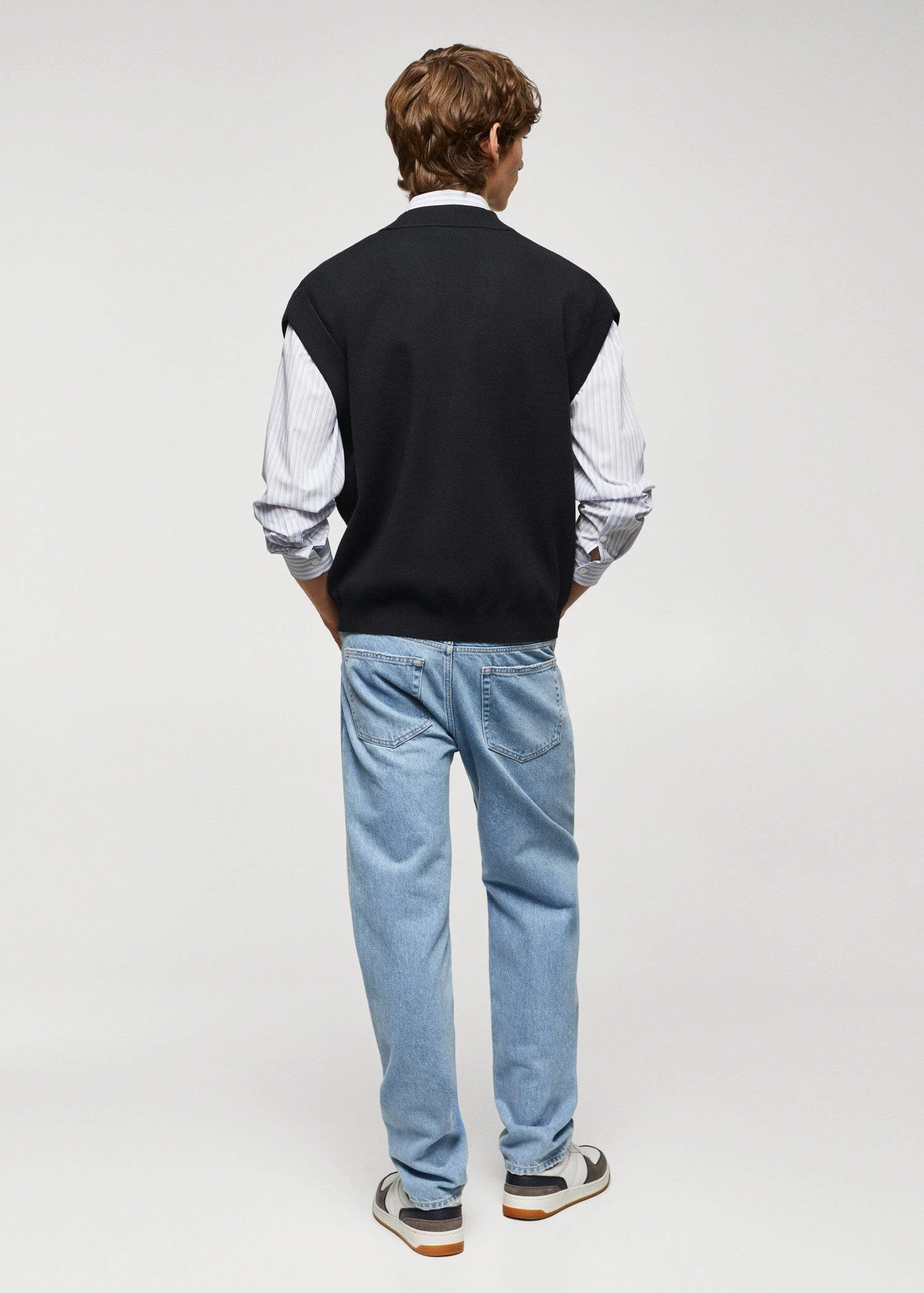 Gilet Maille Boutons 5 Gilet Maille Boutons – Image 3