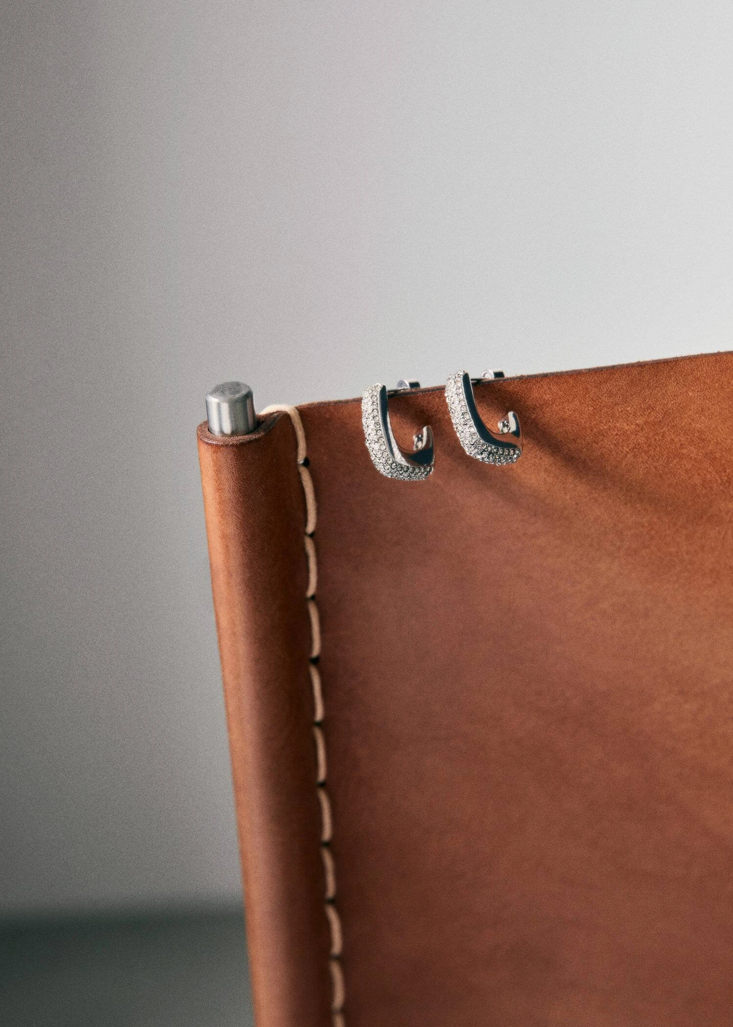 Créoles Strass 6 Créoles Strass – Image 4