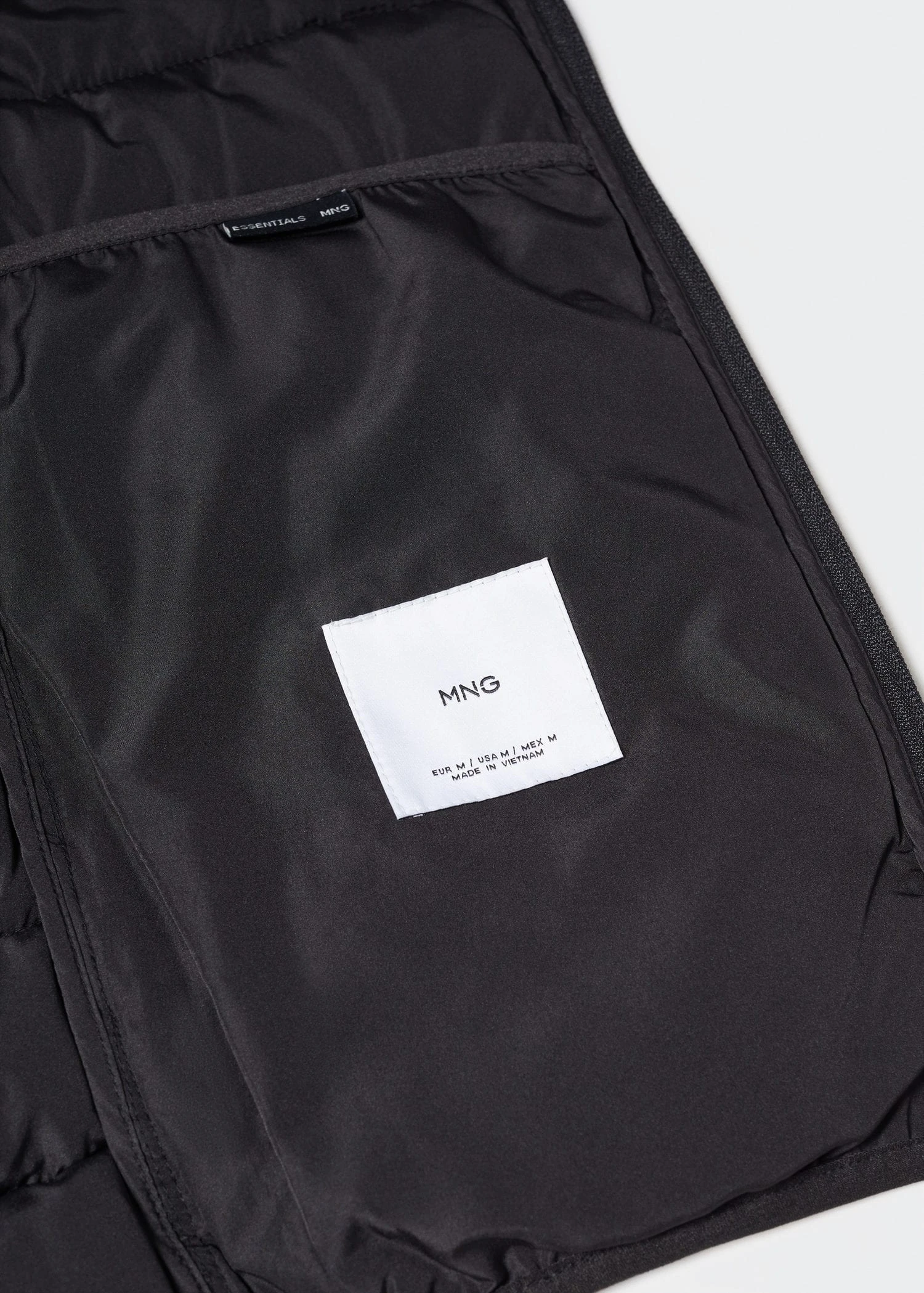 Anorak Matelassé Ultraléger Résistant à L’eau 8 Anorak Matelassé Ultraléger Résistant à L’eau – Image 6