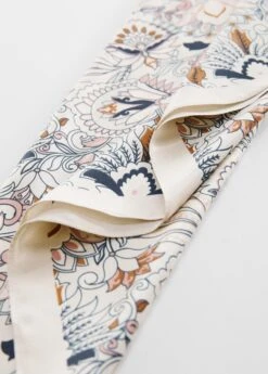 Foulard En Imprimé Paisley