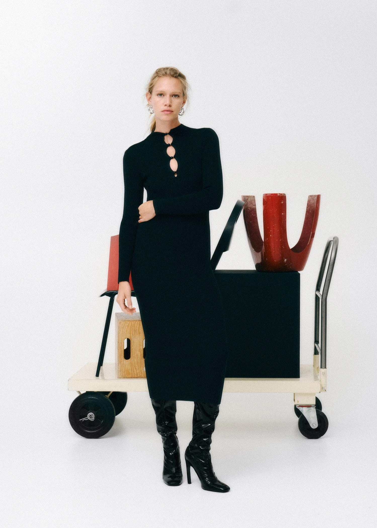 Robe Côtelée à Boutons 8 Robe Côtelée à Boutons – Image 6