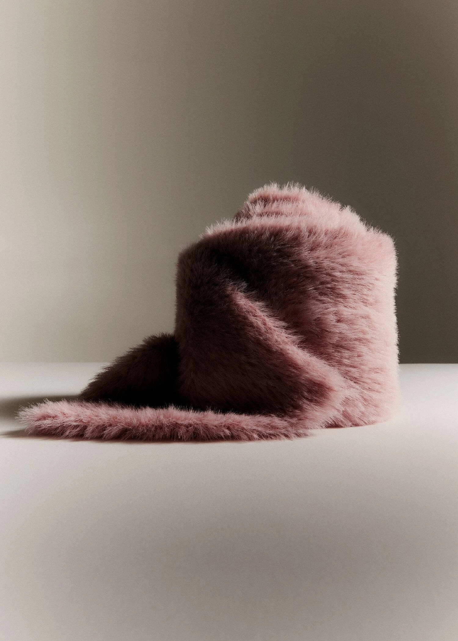 Écharpe Effet Fausse Fourrure 6 Écharpe Effet Fausse Fourrure – Image 4