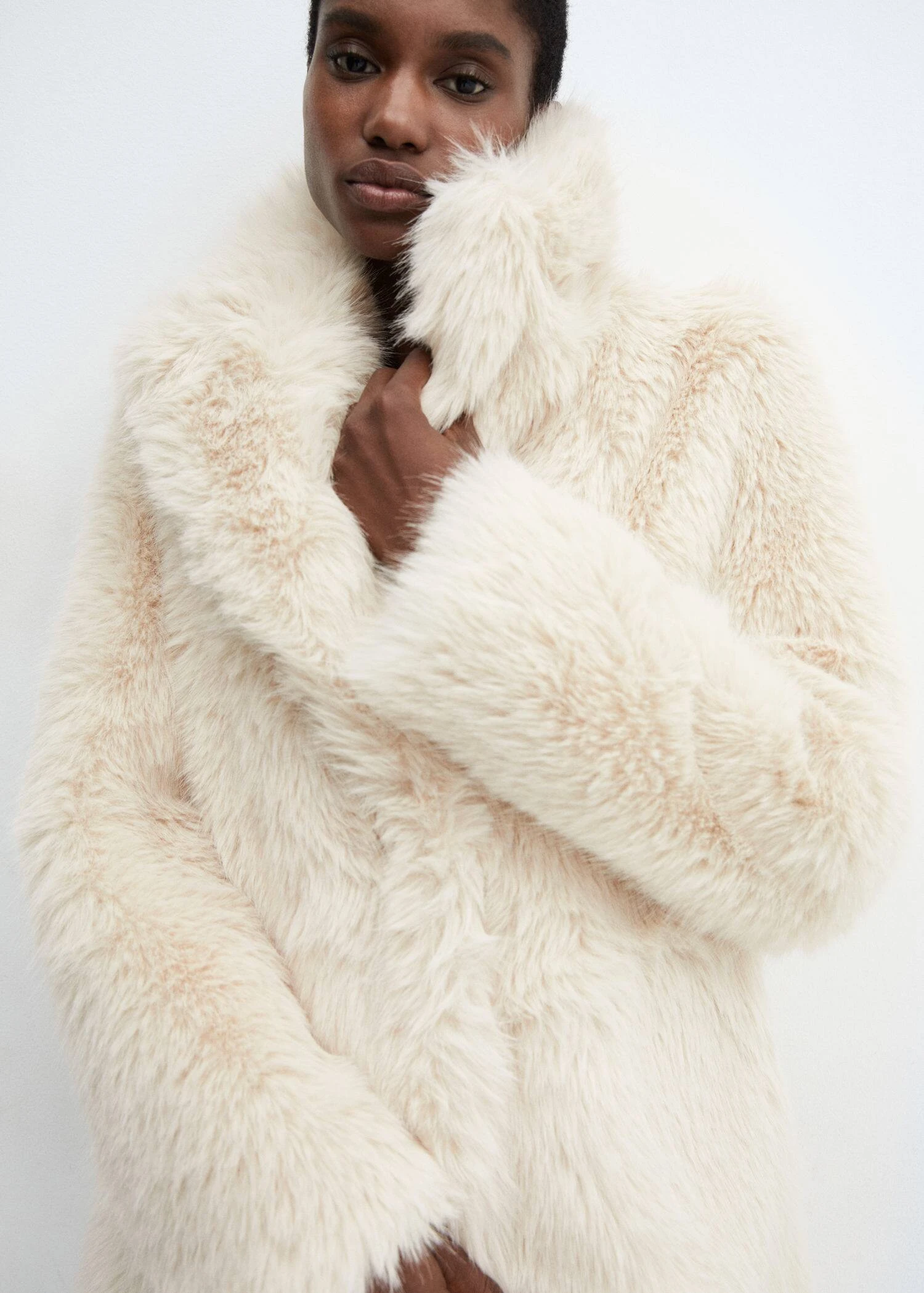 Manteau En Fausse Fourrure à Revers 15 Manteau En Fausse Fourrure à Revers – Image 13