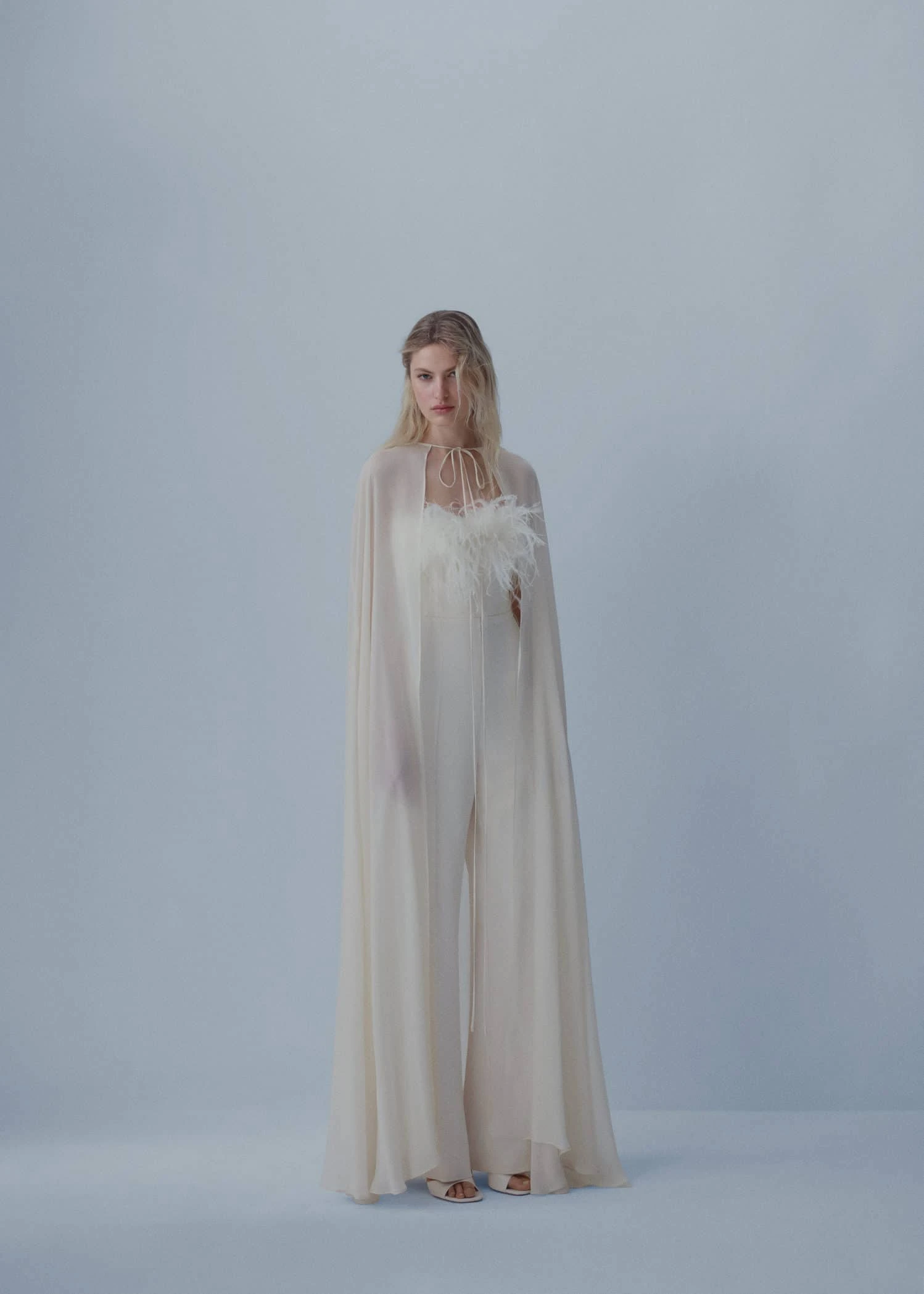 Longue Cape Ceinture à Nouer 4 Longue Cape Ceinture à Nouer – Image 2