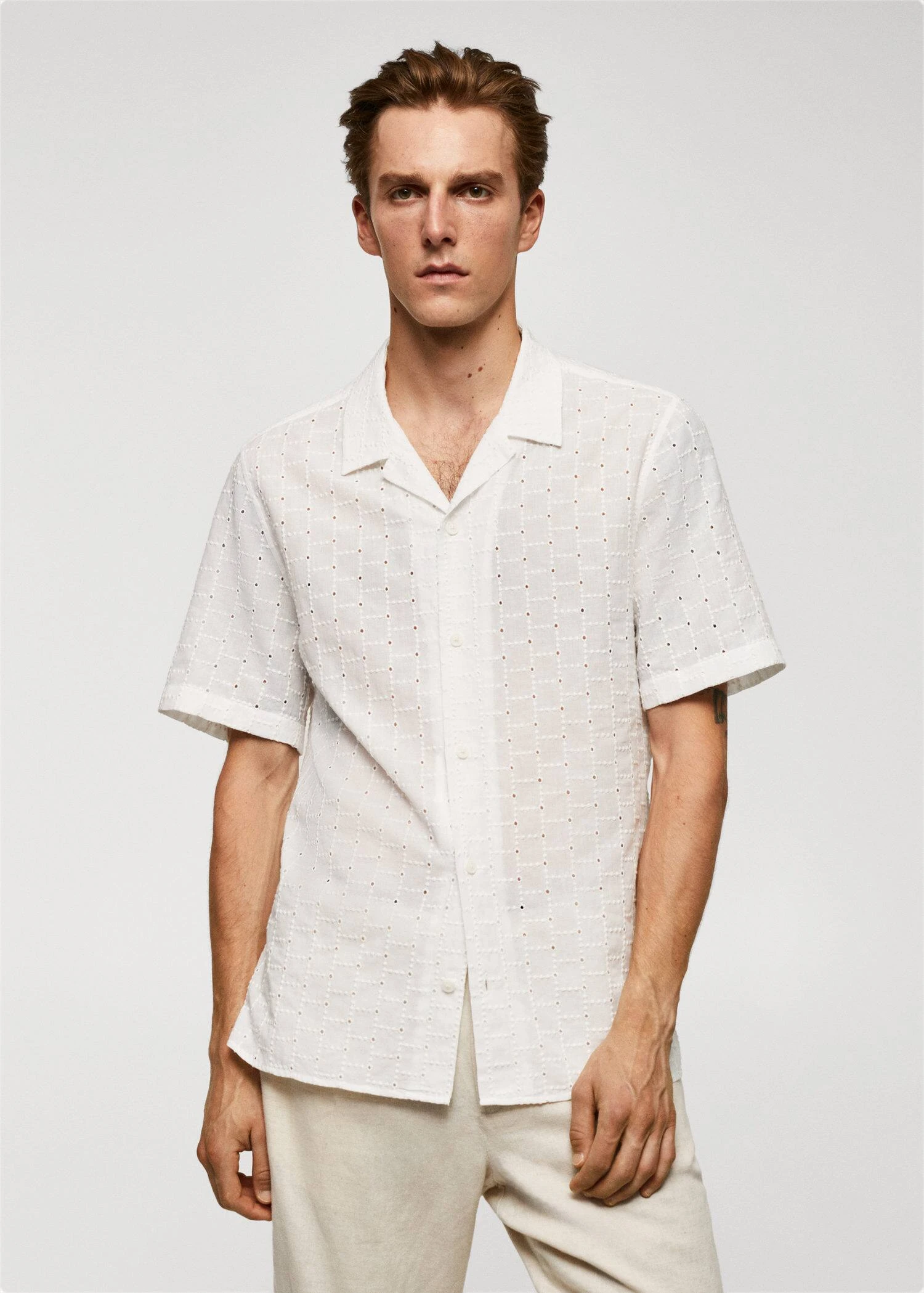 Chemise Col Bowling Broderies 3 Chemise Col Bowling Broderies