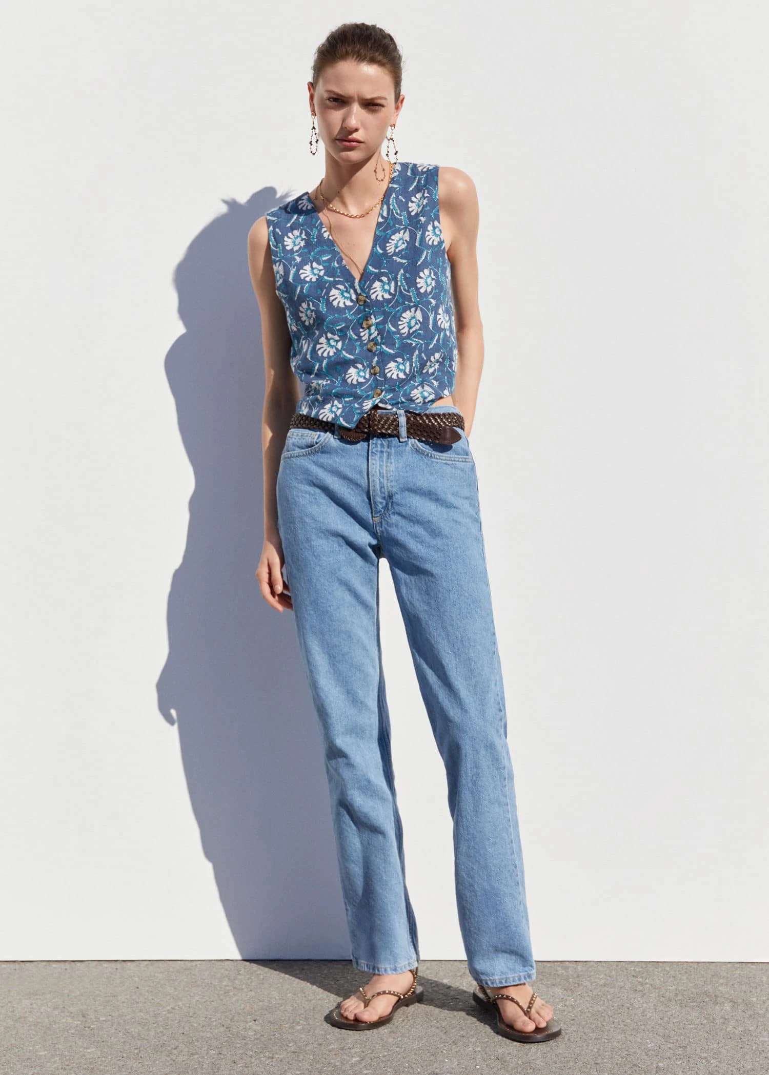 Gilet Lin Fleuri 4 Gilet Lin Fleuri – Image 2