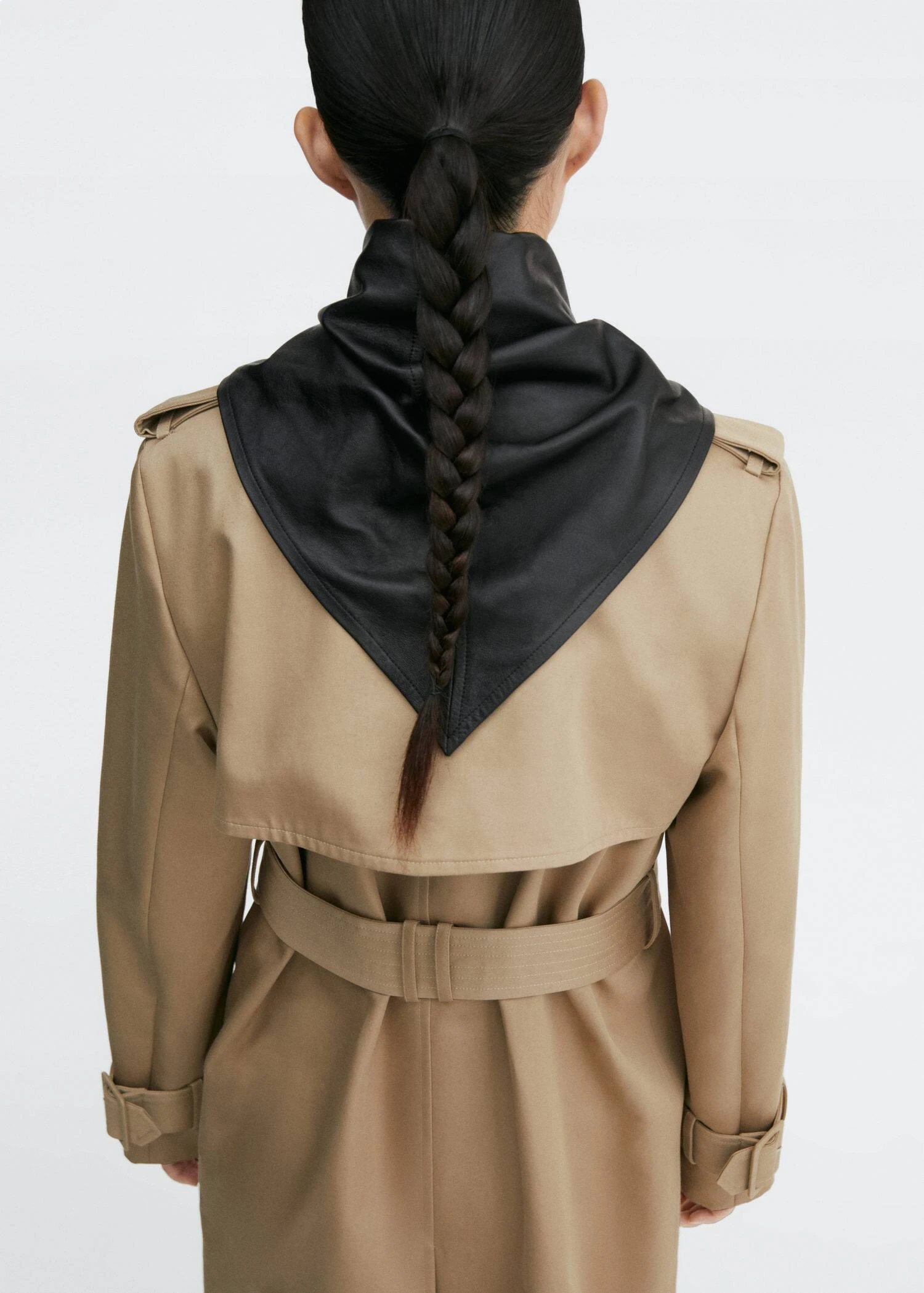 Foulard 100 % Cuir 6 Foulard 100 % Cuir – Image 4